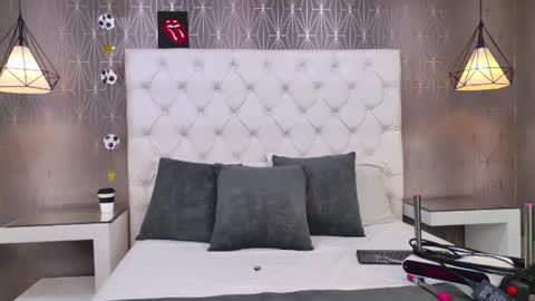 Snapshot of ashleyroberh chatting on 07-18-26, 03:33 AshleyRoberh online show from 07-18-26, 03:33