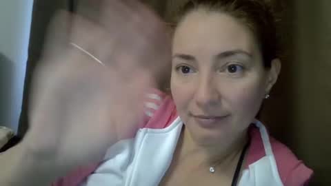 Ashley online show from 09-17-25, 08:38