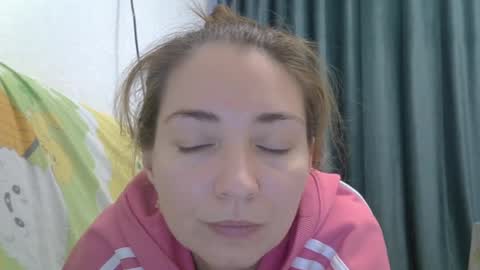 Ashley online show from 10-19-25, 11:33