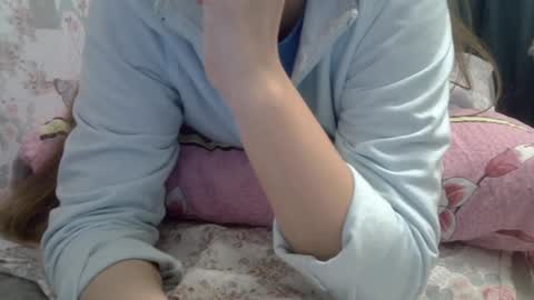 Ashley online show from 02-15-26, 07:51