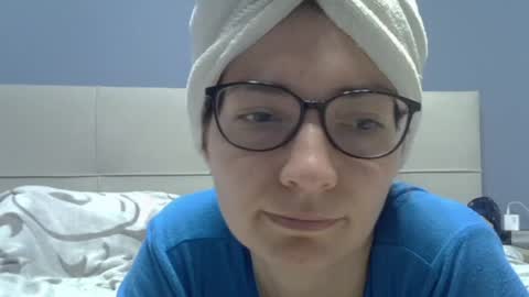 Ashley online show from 05-25-26, 06:41