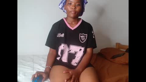 ashleyt255 online show from 09-09-25, 01:21