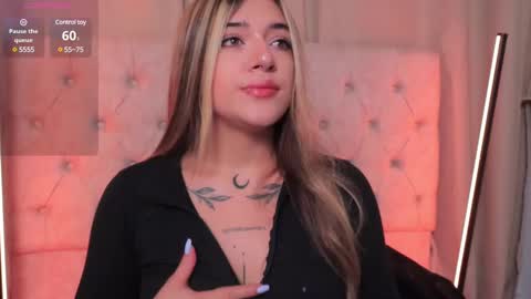 Ashley Lauren online show from 02-17-25, 03:58