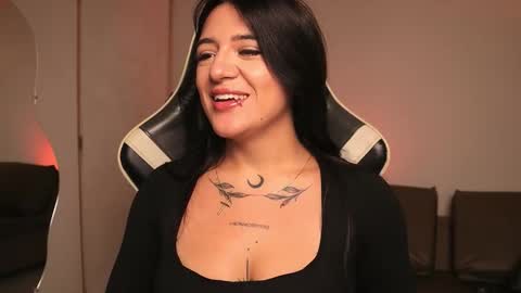 Ashley Lauren online show from 03-03-26, 07:53