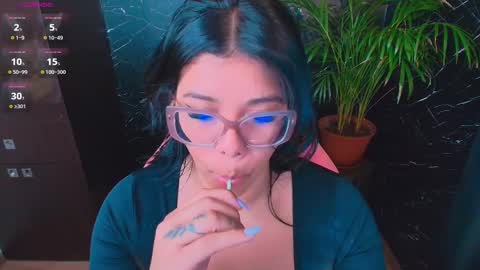 Ashleyy18   online show from 02-11-26, 11:54