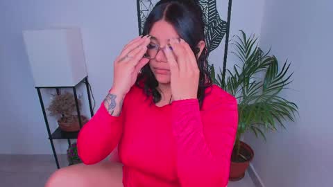 Ashleyy18   online show from 04-05-26, 07:55