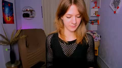 Snapshot of ashli_soul chatting on 04-08-26, 06:35 Ashli online show from 04-08-26, 06:35