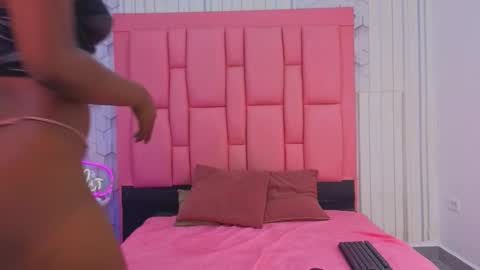 ashlleyray online show from 03-11-26, 07:42