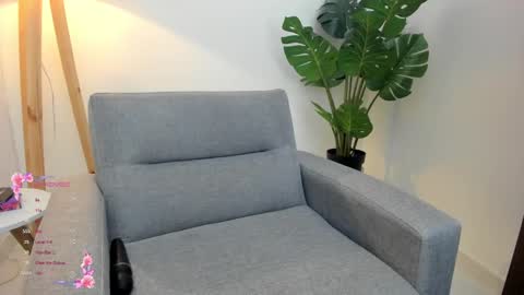 ashllovee online show from 01-25-25, 03:51