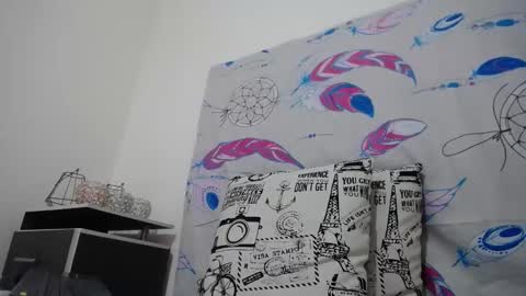 Snapshot of ashly_93 chatting on 02-14-25, 06:23 engel online show from 02-14-25, 06:23