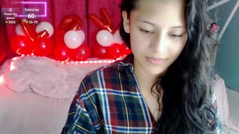 Snapshot of ashly_little2 chatting on 02-15-25, 01:10 Ashly online show from 02-15-25, 01:10