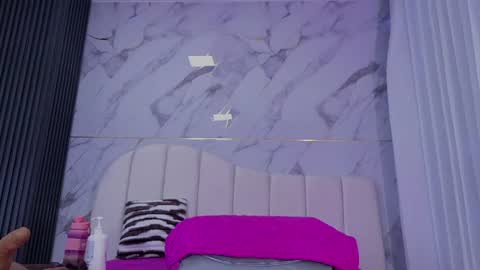 Snapshot of ashly_miller2 chatting on 07-28-26, 12:01 Ashly online show from 07-28-26, 12:01