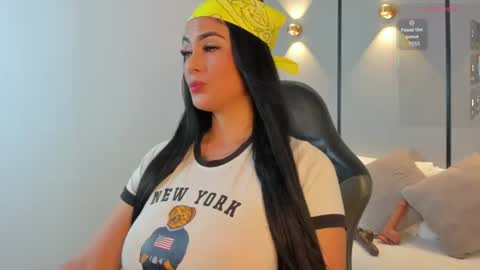 A S H L Y online show from 06-12-26, 12:37