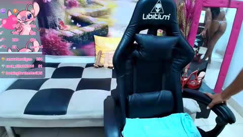 ashly online show from 09-25-25, 06:44