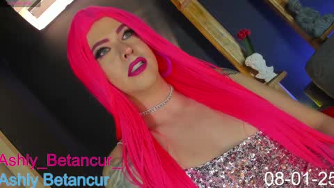 Ashly Betancur  online show from 01-09-25, 02:33