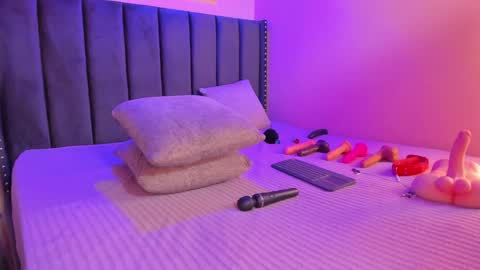 Snapshot of ashlye_miller_ chatting on 01-24-25, 07:08 ashlye_miller_ online show from 01-24-25, 07:08