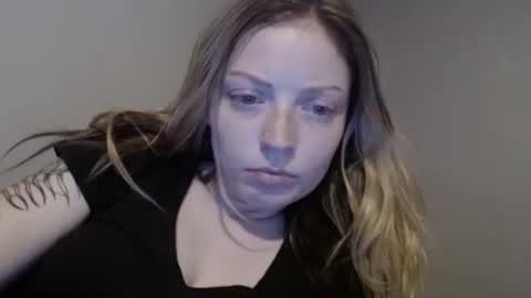 ashlynn5716 online show from 10-05-25, 03:27