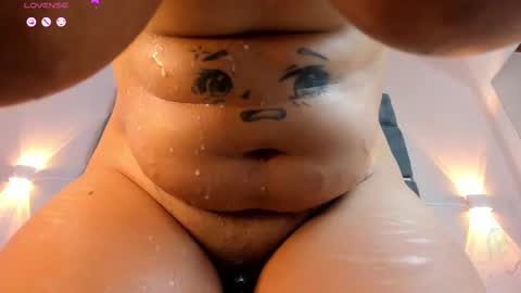 Snapshot of ashlyrey_1 chatting on 03-04-25, 03:33 Ashly online show from 03-04-25, 03:33