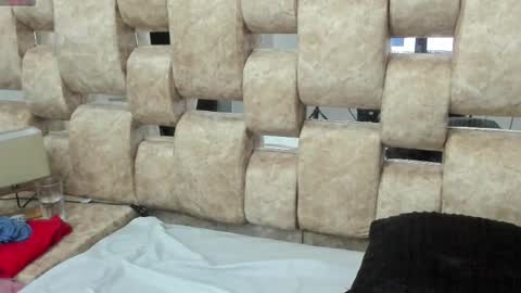 Ashly online show from 01-17-25, 03:32