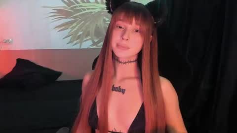 Mila online show from 06-25-26, 05:45