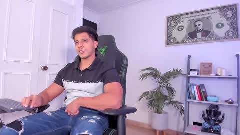 my name real is camilo online show from 09-16-25, 01:39