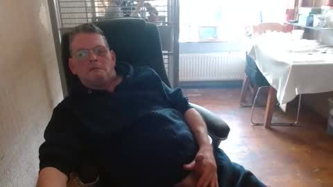 Snapshot of ashwin1964 chatting on 11-13-25, 12:26 Ashwin online show from 11-13-25, 12:26