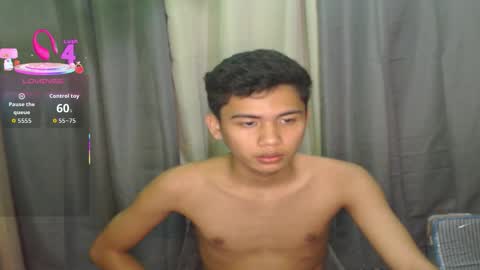 Snapshot of asian_ainsley69 chatting on 12-15-25, 12:31 asian_ainsley69 online show from 12-15-25, 12:31