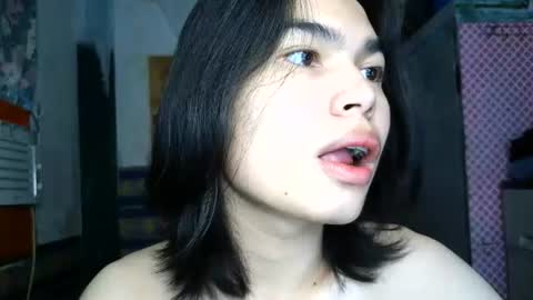 asian_babyboi online show from 07-19-26, 11:25