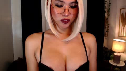 hinata online show from 12-09-24, 03:40