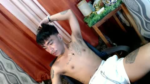 Snapshot of asian_kimxxx chatting on 01-16-25, 03:45 don online show from 01-16-25, 03:45