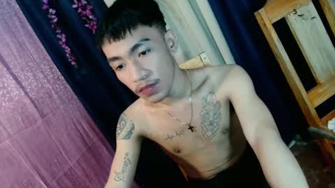 Snapshot of asian_kimxxx chatting on 02-05-25, 04:06 don online show from 02-05-25, 04:06