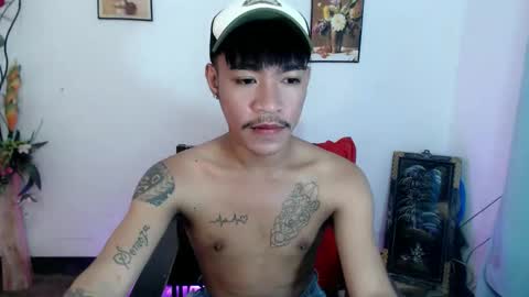 Snapshot of asian_kimxxx chatting on 09-16-25, 05:08 don online show from 09-16-25, 05:08