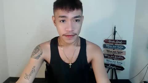 Snapshot of asian_kimxxx chatting on 12-21-25, 05:31 don online show from 12-21-25, 05:31