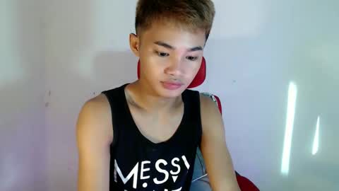 asian_lover05 online show from 04-26-26, 11:02