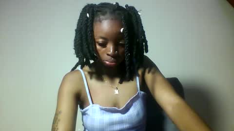 Snapshot of asian_pinay01 chatting on 01-14-26, 06:41 Asia online show from 01-14-26, 06:41