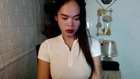 Snapshot of asian_pretty143 chatting on 04-24-26, 11:34 asian_pretty143 online show from 04-24-26, 11:34