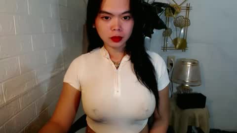 Snapshot of asian_pretty143 chatting on 05-17-26, 10:55 asian_pretty143 online show from 05-17-26, 10:55