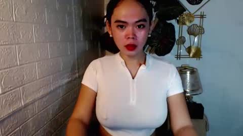 Snapshot of asian_pretty143 chatting on 05-31-26, 06:53 asian_pretty143 online show from 05-31-26, 06:53