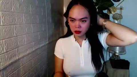 Snapshot of asian_pretty143 chatting on 06-04-26, 04:40 asian_pretty143 online show from 06-04-26, 04:40
