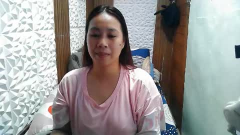 Snapshot of asian_sexydimples chatting on 06-01-26, 04:09 Trixie online show from 06-01-26, 04:09