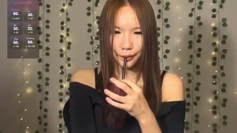 My name Vi online show from 11-14-25, 04:28