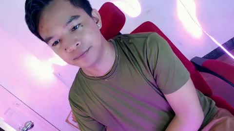 Snapshot of asianash18 chatting on 07-01-26, 10:28 ASH online show from 07-01-26, 10:28