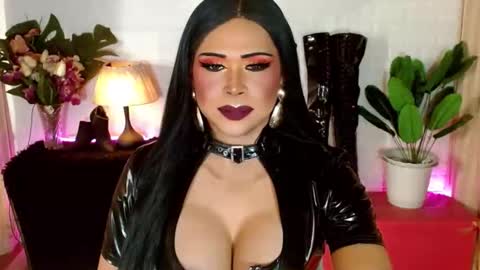 Snapshot of asianassetxxx chatting on 10-19-25, 07:25 nicole online show from 10-19-25, 07:25