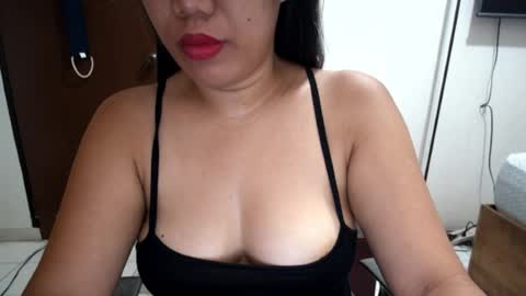 Snapshot of asianbabe6966 chatting on 07-12-26, 01:29 AsianBabes online show from 07-12-26, 01:29