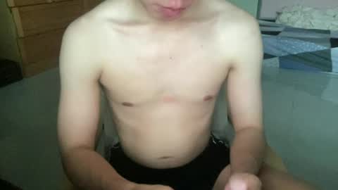 Snapshot of asianbigfun chatting on 07-06-26, 08:55 Jay online show from 07-06-26, 08:55
