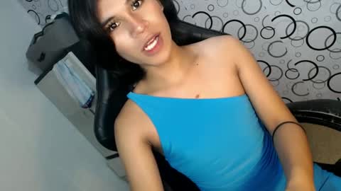 Snapshot of asianblk_barbiedoll chatting on 12-15-24, 02:27 asianblk_barbiedoll online show from 12-15-24, 02:27