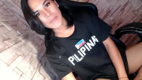 Snapshot of asianblk_barbiedoll chatting on 02-23-25, 05:23 asianblk_barbiedoll online show from 02-23-25, 05:23