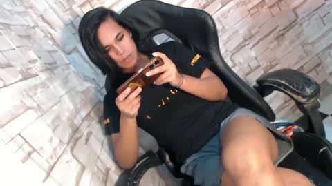 Snapshot of asianblk_barbiedoll chatting on 02-24-25, 11:54 asianblk_barbiedoll online show from 02-24-25, 11:54