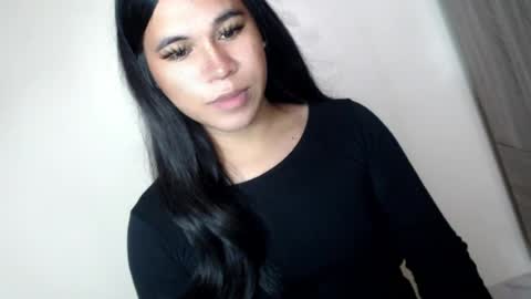 Snapshot of asianblk_barbiedoll chatting on 07-12-26, 12:01 asianblk_barbiedoll online show from 07-12-26, 12:01