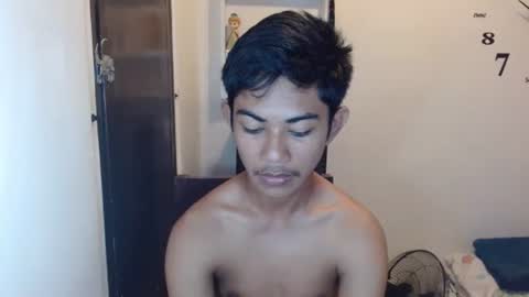 Snapshot of asiancockhero22 chatting on 12-23-24, 12:57 HERO online show from 12-23-24, 12:57